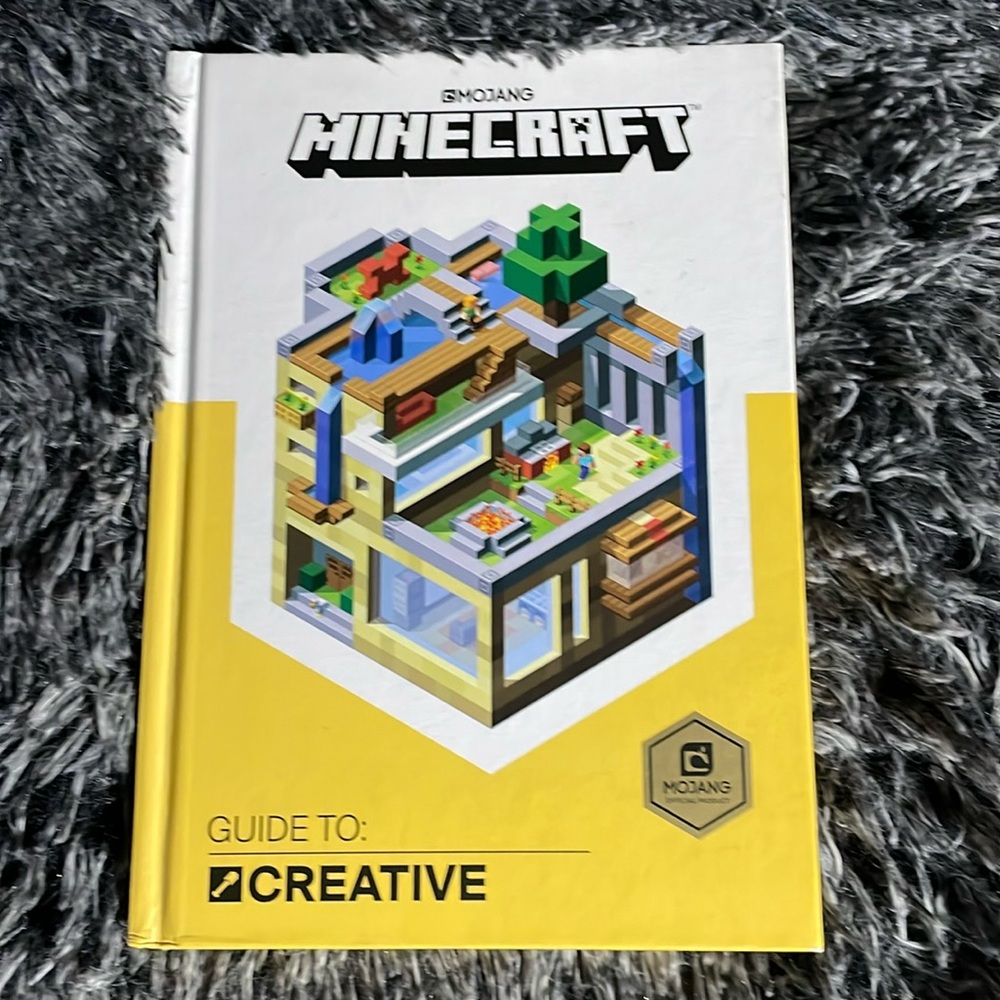 Hardcover Book: Minecraft guide to creative